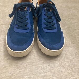 Vionic Blue Women's Sneakers